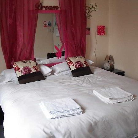 Art Roch Hostel Edinburgh Eksteriør billede