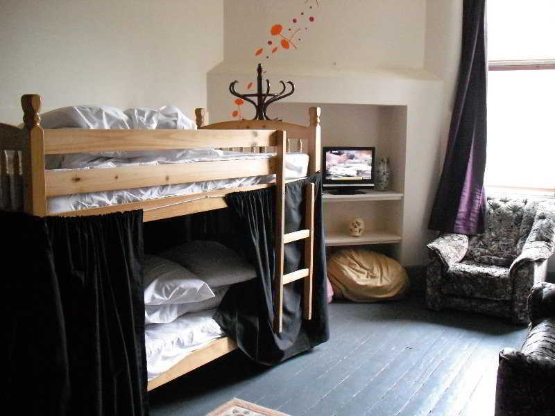 Art Roch Hostel Edinburgh Eksteriør billede